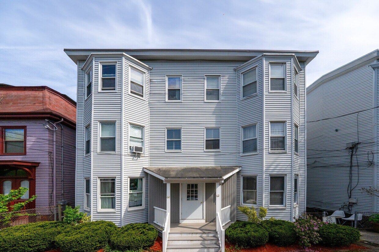 Foto principal - 60 Pleasant St