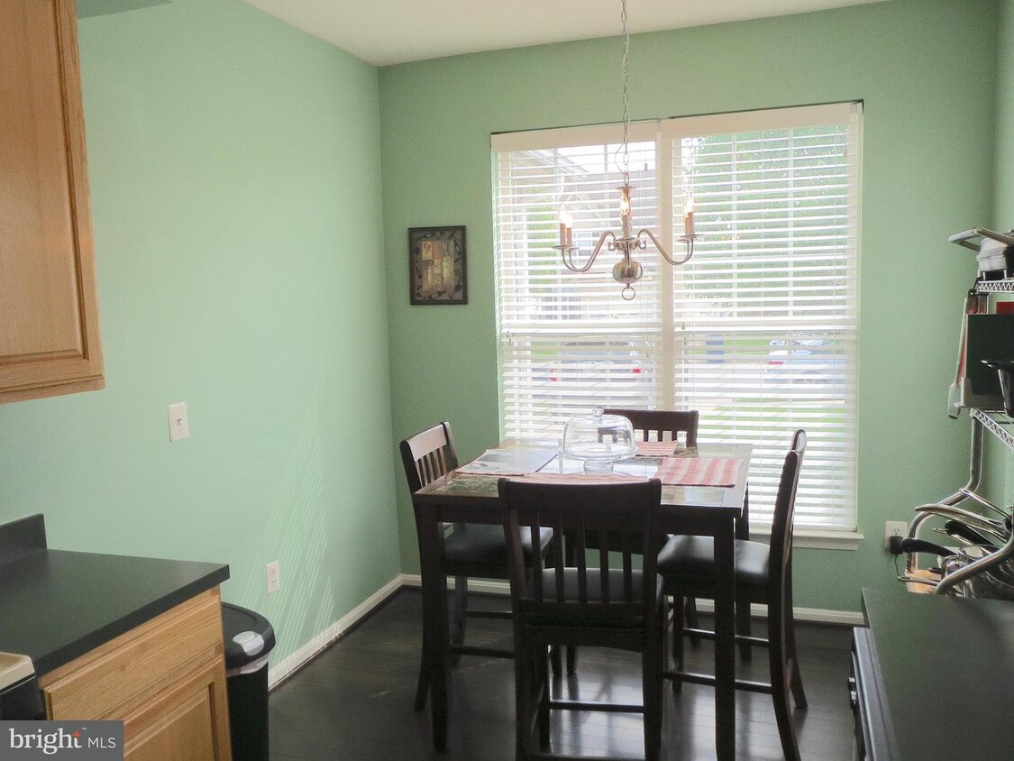 Primary Photo - 12083 Tango Ln