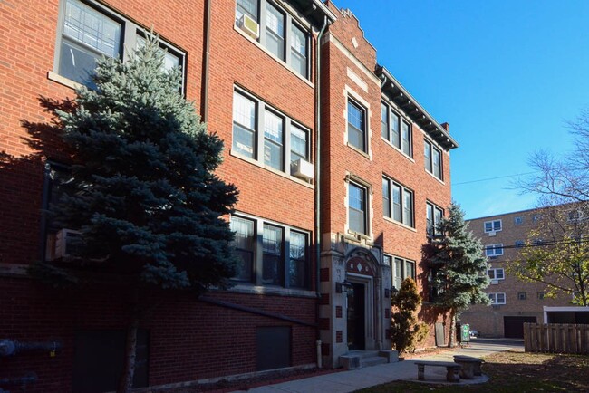 Building Photo - 1025 Dempster St