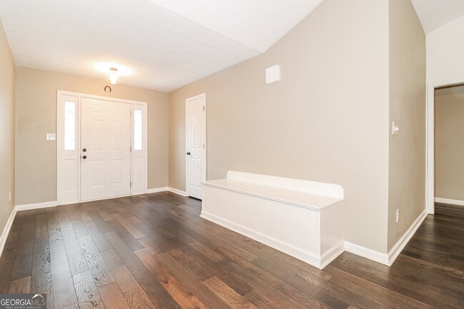 Building Photo - 4700 Gold Mine Dr