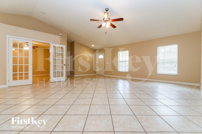 Building Photo - 314 Shore Dr