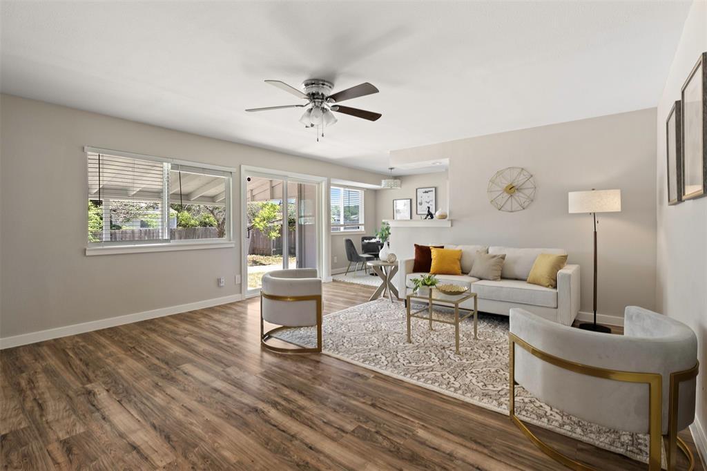 Foto principal - 7907 Wycombe Dr