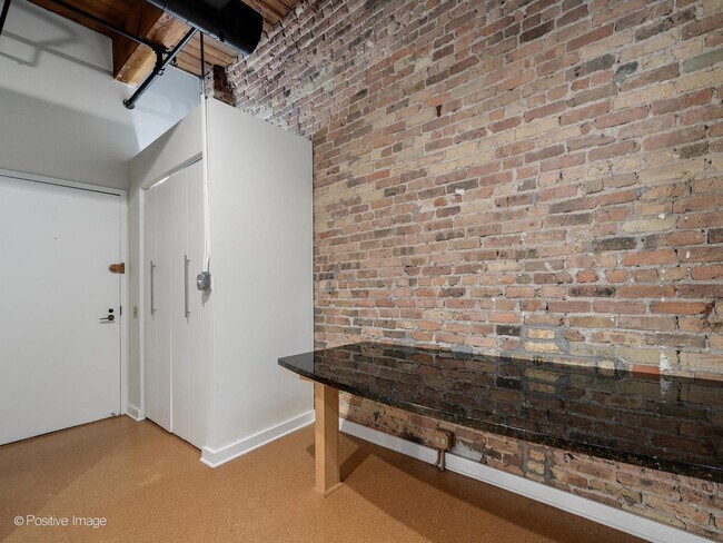 Foto del edificio - 540 N Lake Shore Dr