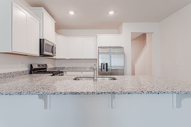 Building Photo - Price Improvement! Beautiful Townhome in G...