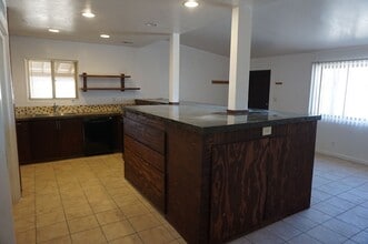 Building Photo - 2432 N Columbus Blvd