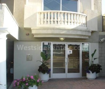 Primary Photo - 11124 Burbank Blvd