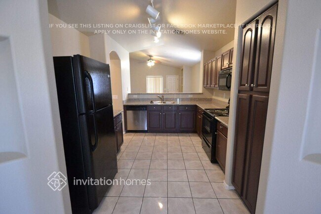 Foto del edificio - 2046 N 90th Ln