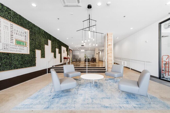 Foto del edificio - 1800 E 4th St
