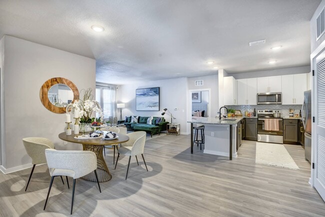 Building Photo - The Napier