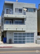 Building Photo - 409 15th St