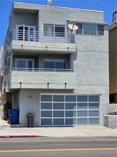 Building Photo - 409 15th St