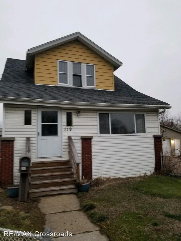 119 W State St, Barberton, OH 44203 House Rental in Barberton, OH
