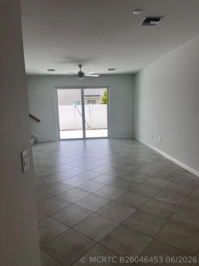 Building Photo - 44308 Caraton Ter