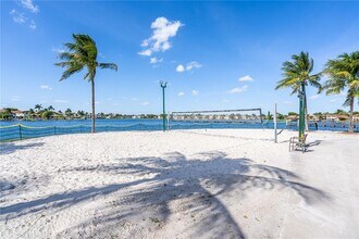 Building Photo - 10730 NW 66th St