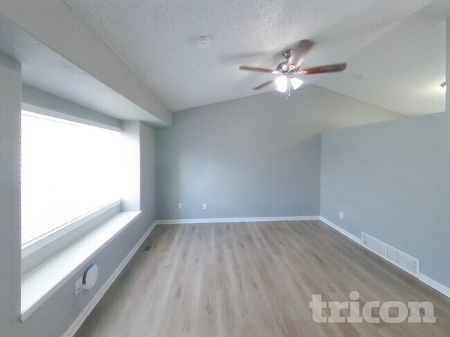 Foto del edificio - 3870 Caviar Ct