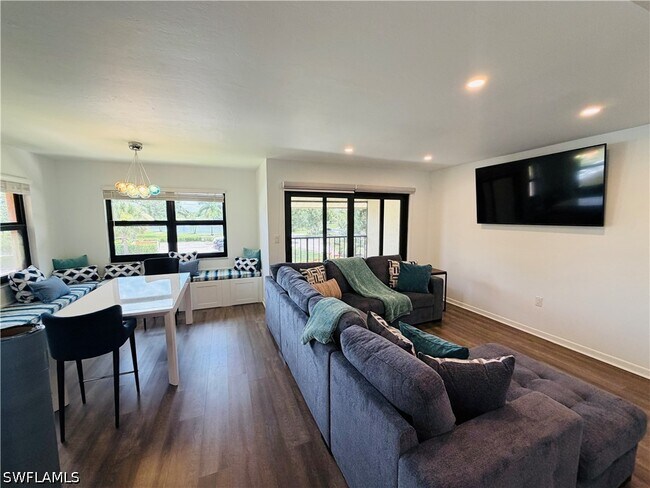 Foto del edificio - 1522 Mainsail Dr