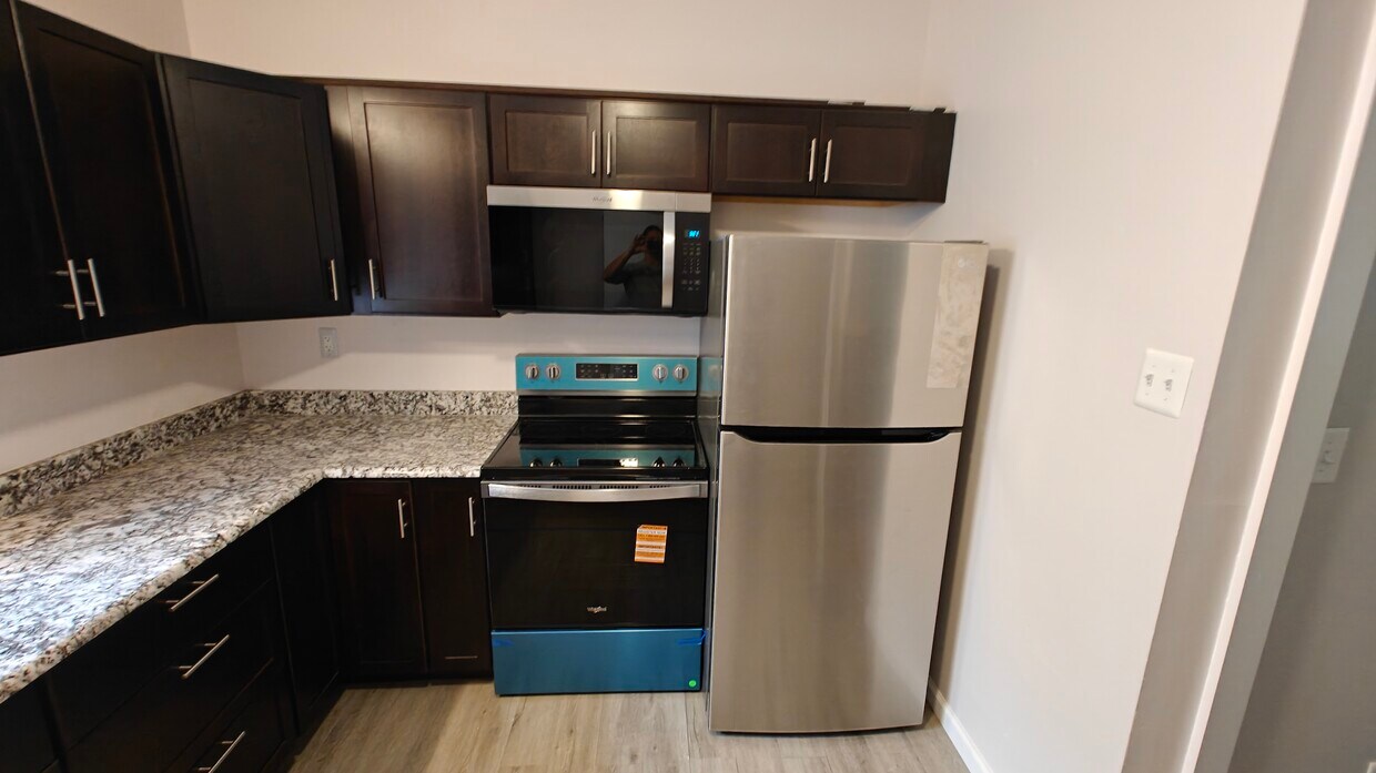 Foto principal - 1218 Veto St