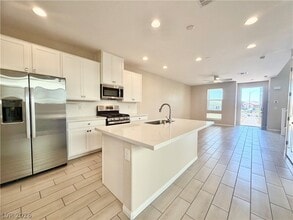 Building Photo - 666 Cottonwood Hl Pl