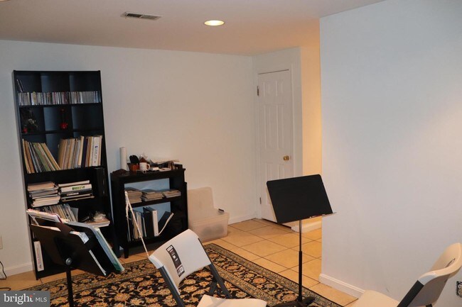 Building Photo - 7223 Stover Dr