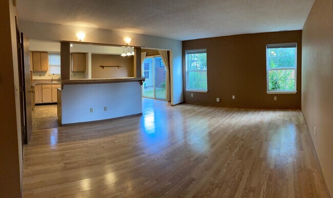 Foto del edificio - 10315 Draycott Ave