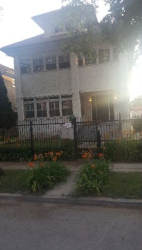 Foto del edificio - 7330 S Yates Blvd