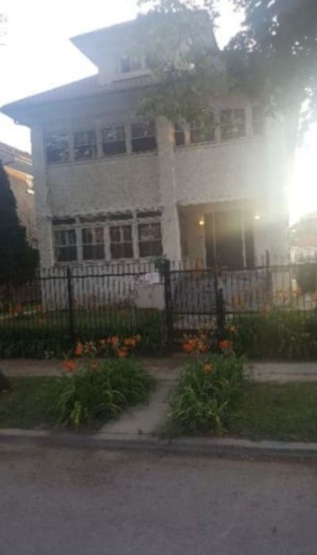 Photo - 7330 S Yates Blvd House