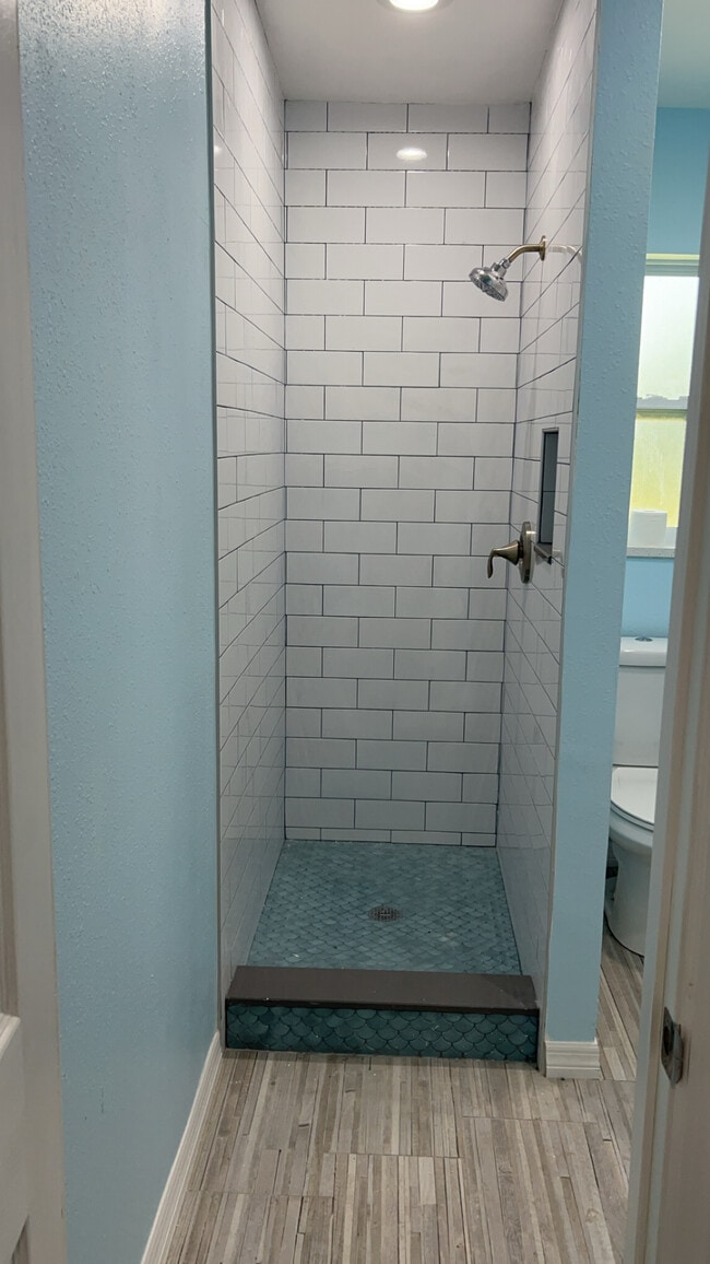 Foto del edificio - 7880 42nd Ave N