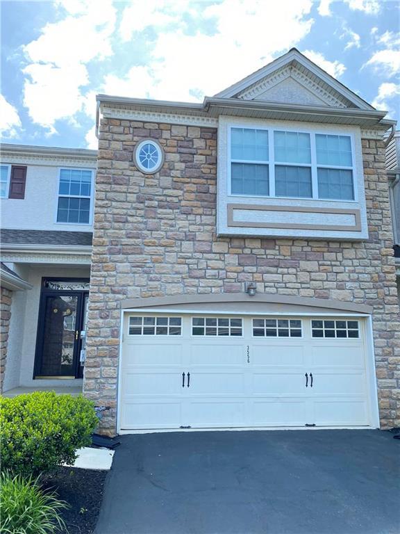 3556 Lenape Ln, Emmaus, PA 18049 Townhome Rentals in Emmaus PA
