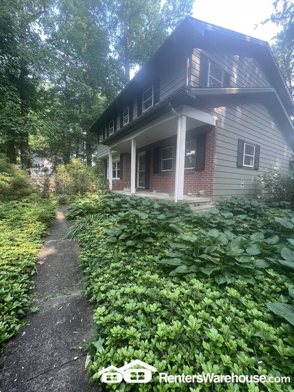 Primary Photo - 12012 Caspian Rd