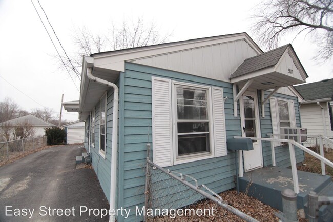 Building Photo - 2 br, 1 bath House - 2817 19th St