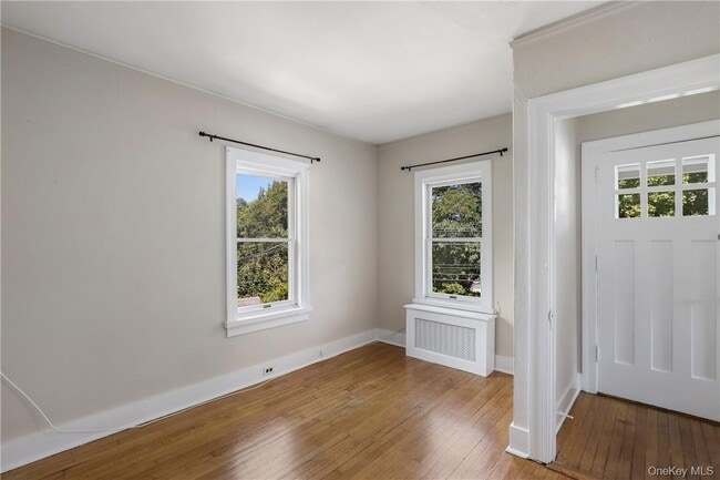 Building Photo - 16 Terrace Pl