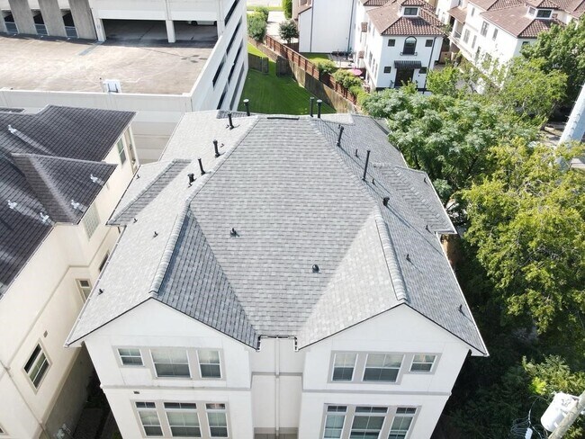 Foto del edificio - 625 Hartman St