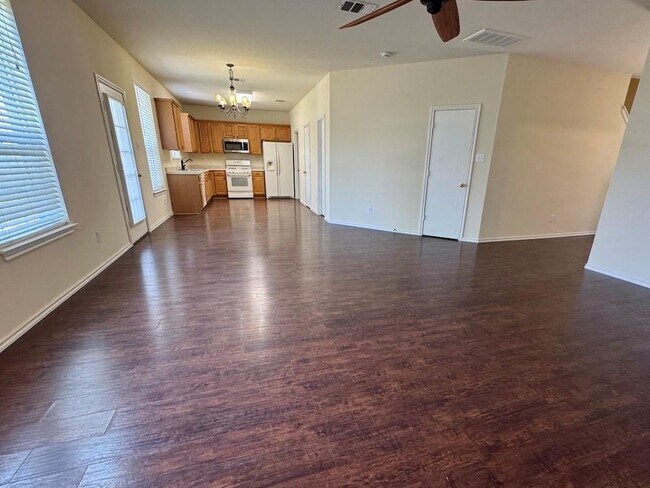 Building Photo - 137 Firewheel Cove
