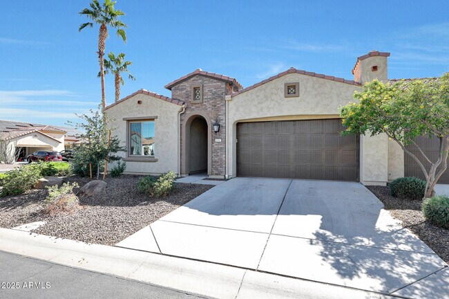 Foto del edificio - 16907 W Holly St