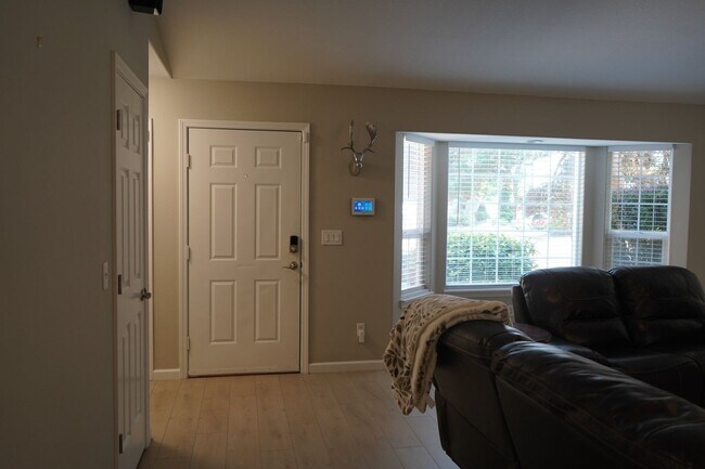 Photo - 15902 NE 82nd St House