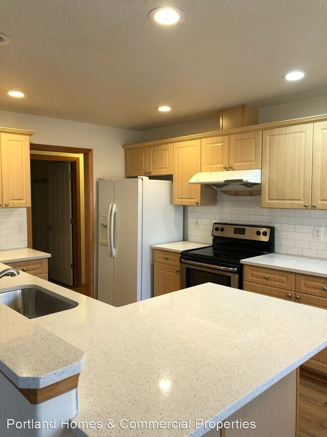Foto del edificio - 3 br, 2 bath House - 2012 NE 92nd Ave.