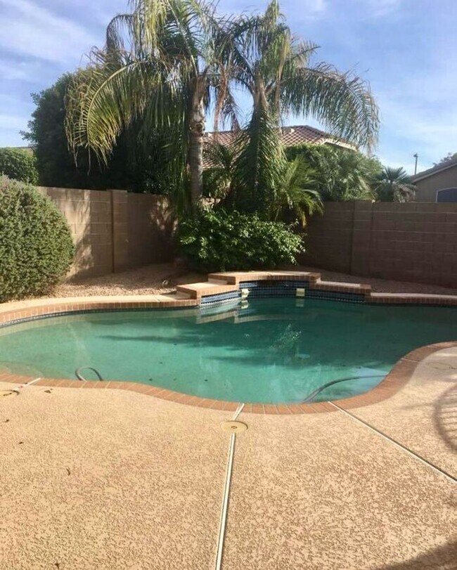 Foto del edificio - 4-bedroom with pool at Cooper & Guadalupe