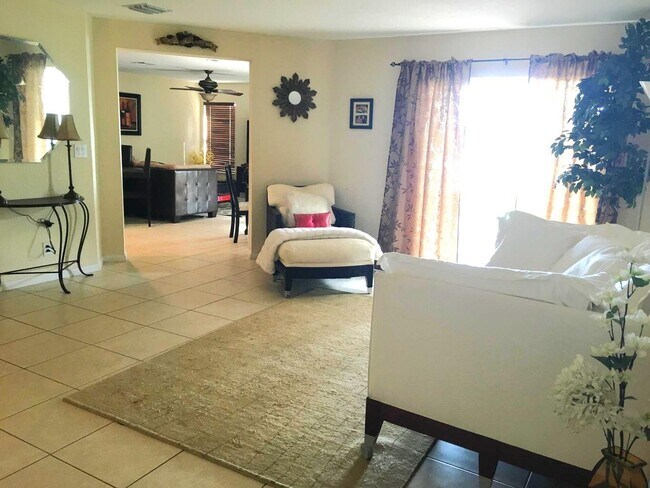 Foto del edificio - 3298 Turtle Cove