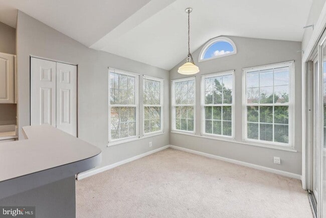 Foto del edificio - 7524 Snowpea Ct