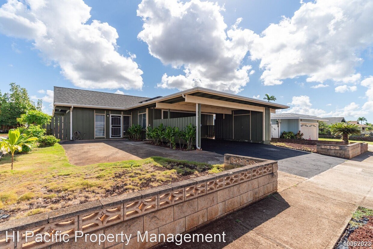 Primary Photo - 3 br, 2 bath House - 94-493 Ala Poai St.