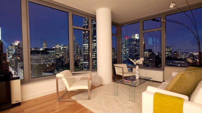 Beatrice Apartments Manhattan Ny Corner Living Room With City View Beatrice