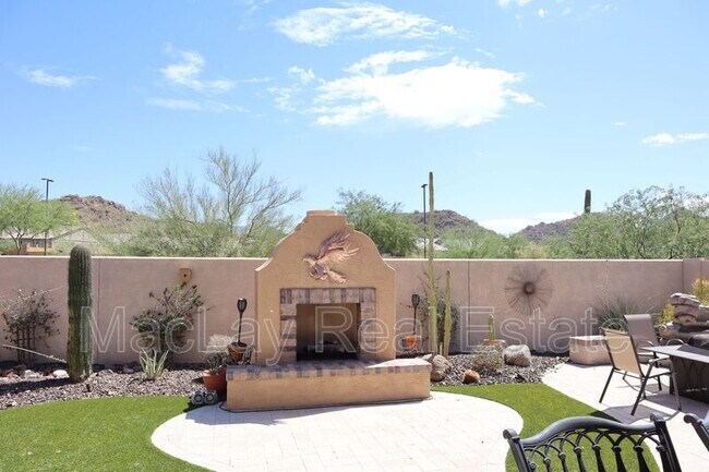 Foto del edificio - 9042 E Ivyglen Cir