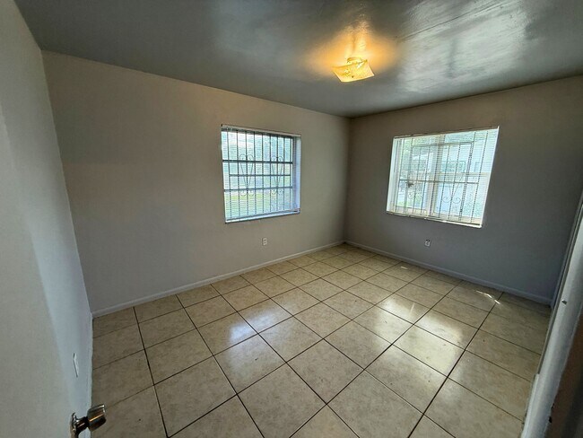 Foto del edificio - 15300 NW 32nd Pl