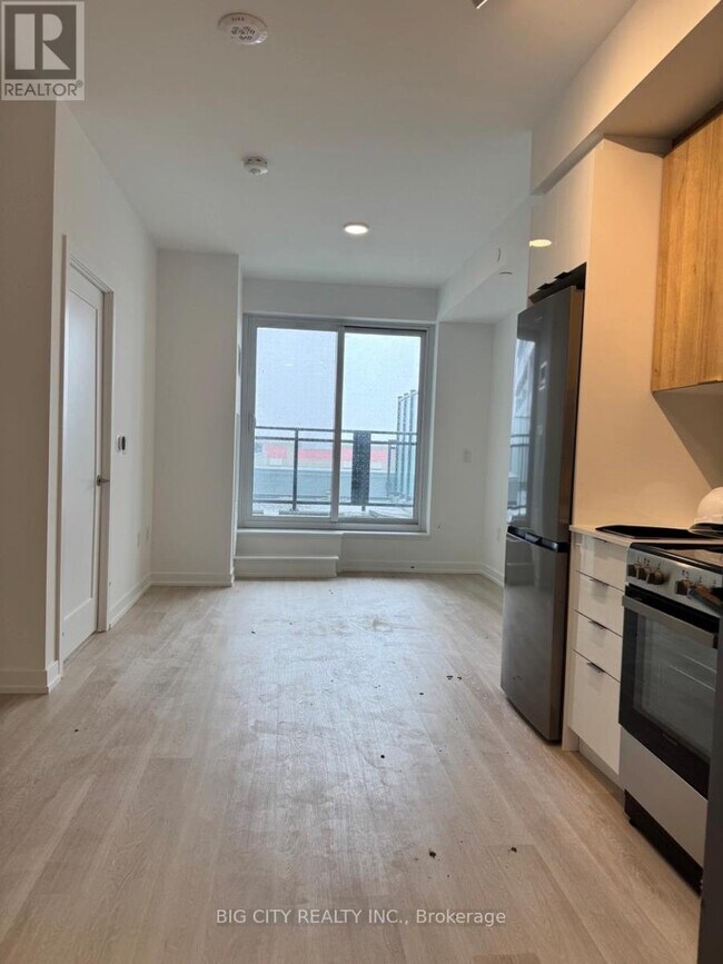 Building Photo - 9763 Markham Rd