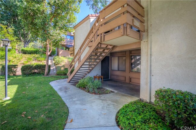Building Photo - 22844 Hilton Head Dr