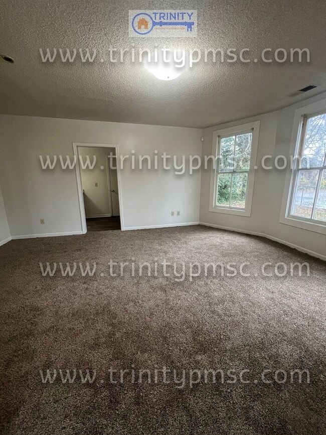 Building Photo - 809 Edgefield St