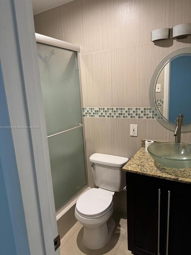 Building Photo - 620 SW 69th Terrace