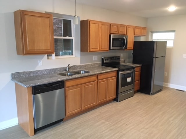 kitchen - 5439 Penn Ave