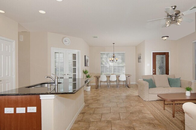 Building Photo - 3 Pine Needle Pl