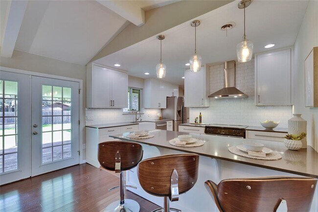 Foto del edificio - 2905 Greenlawn Pkwy